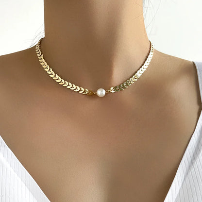 Women's Neck Gold Color Goth Pearl Choker Necklace