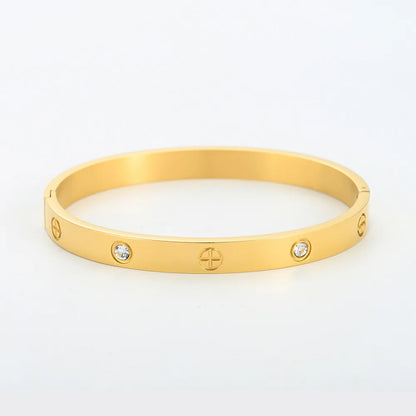 New Designed Stainless Steel And Zircon Bangle For Woman