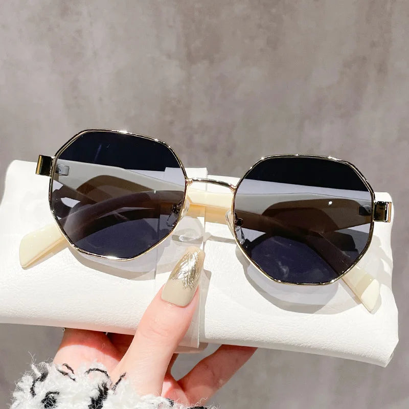 New Retro Luxury Sunglasses For Women