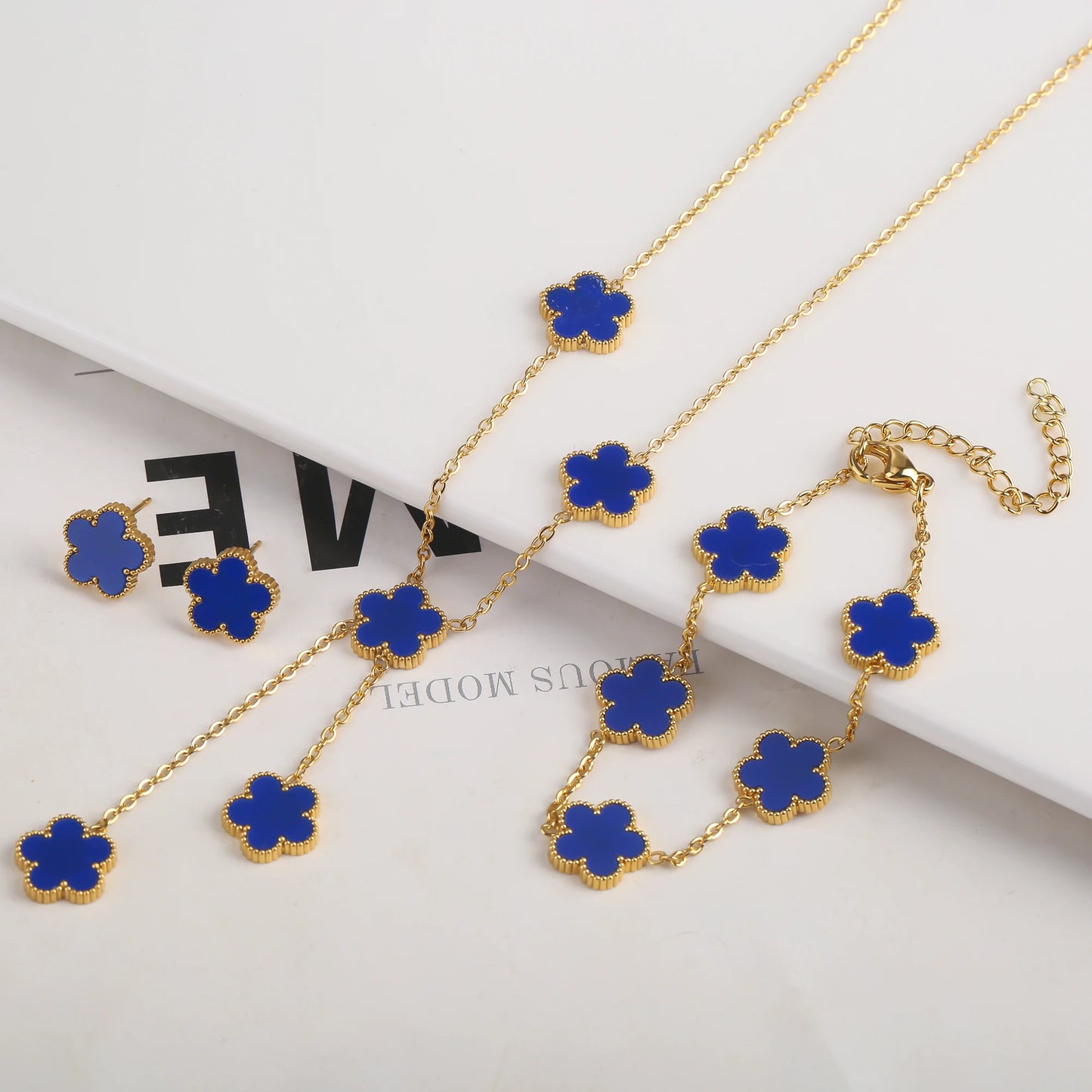 New Designed Gold Plated Stainless Steel 316 Flower Bracelet With Five Leaf Petals  
Women's Luxury Fashion