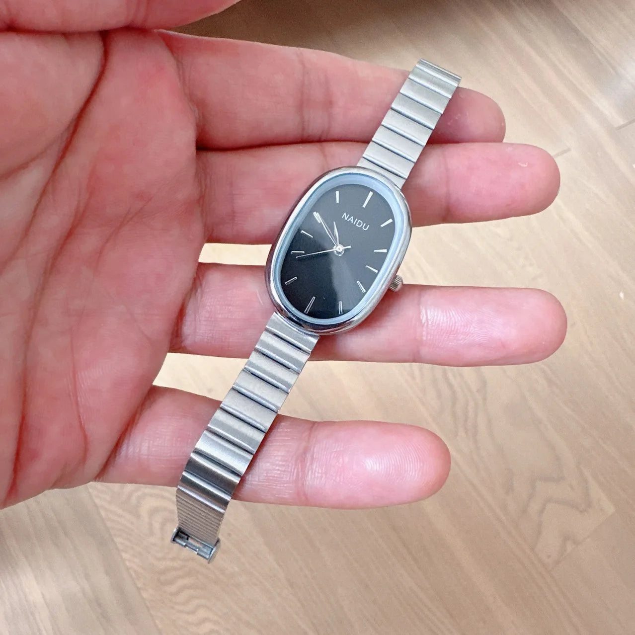 Women Stainless Steel Oval Quartz Watch